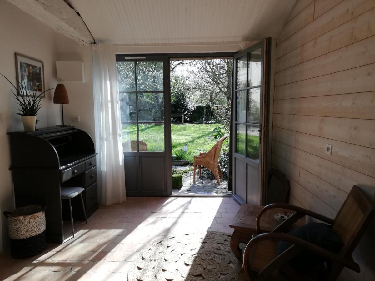 Au Logis De La Mongie Bed & Breakfast Soullans Exterior photo